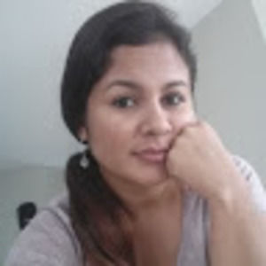 Meet your Posher, Alejandra